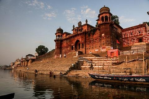 Top 10 Places to Visit in Varanasi And Kashi top 10 places to visit in varanasi,Varanasi,Kashi,tourist places in Varanasi