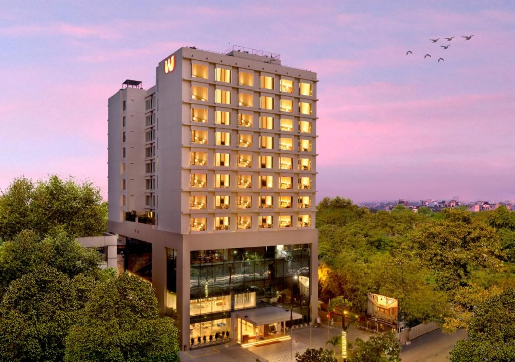 Top 10 Hotels in Ahmedabad Top 10 Hotels in Ahmedabad, best hotels in ahmedabad, ahmedabad hotels, luxury hotels in ahmedabad